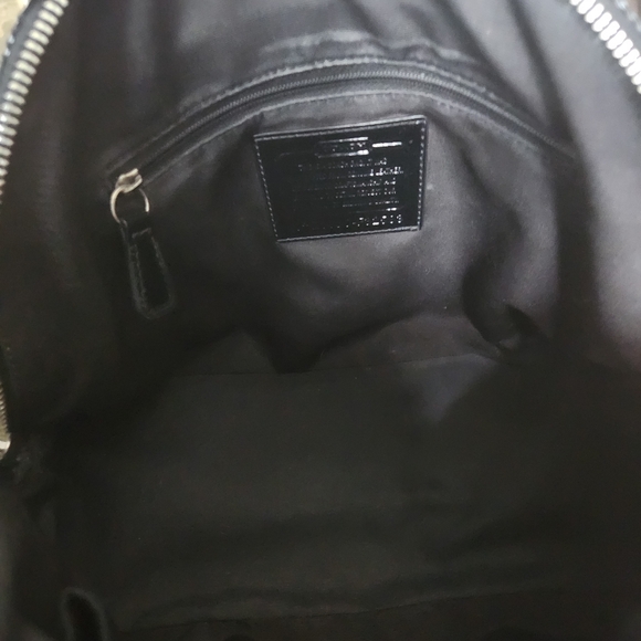 Coach 32583 Payton Link C Embossed Patent Domed Crossbody - Picture 12 of 13